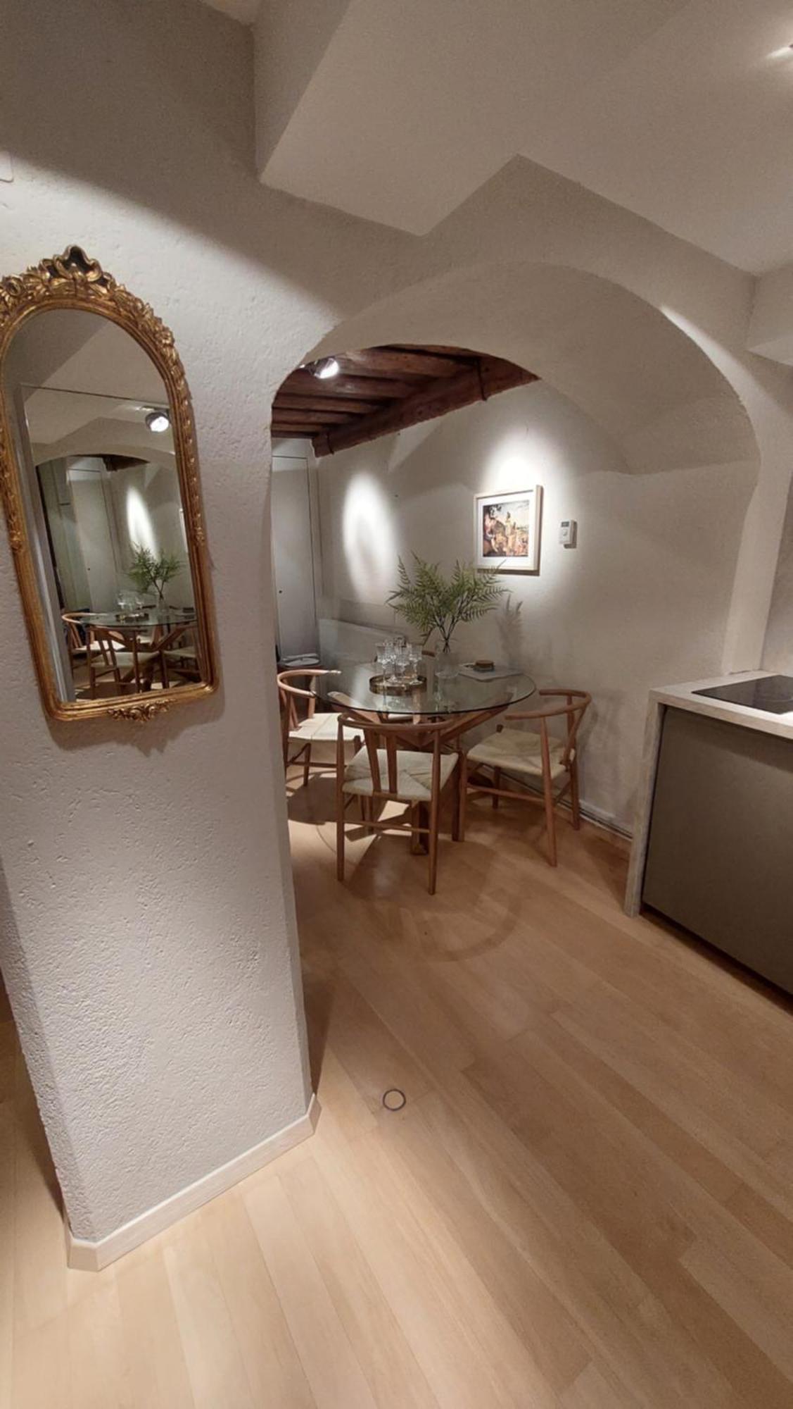 Bartolomeo Apartment *